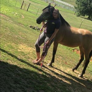 Meet your Posher, Kaci